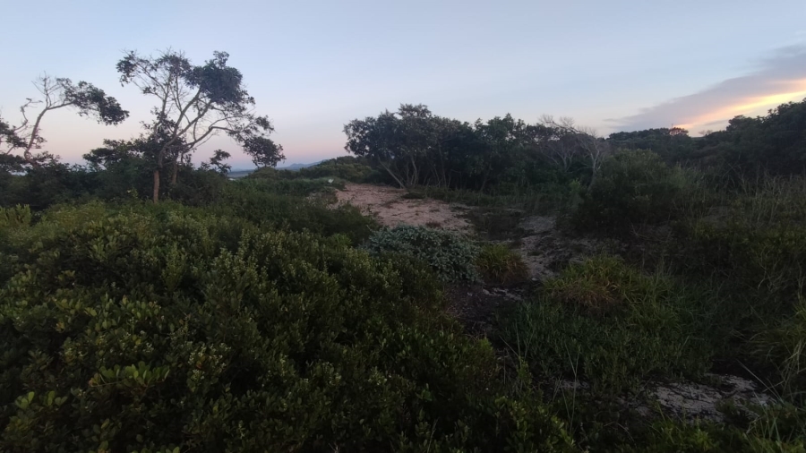 Commercial Property for Sale in Paradise Beach Eastern Cape
